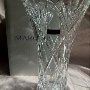 Marquis By Waterford HONOUR Crystal Vase 10”